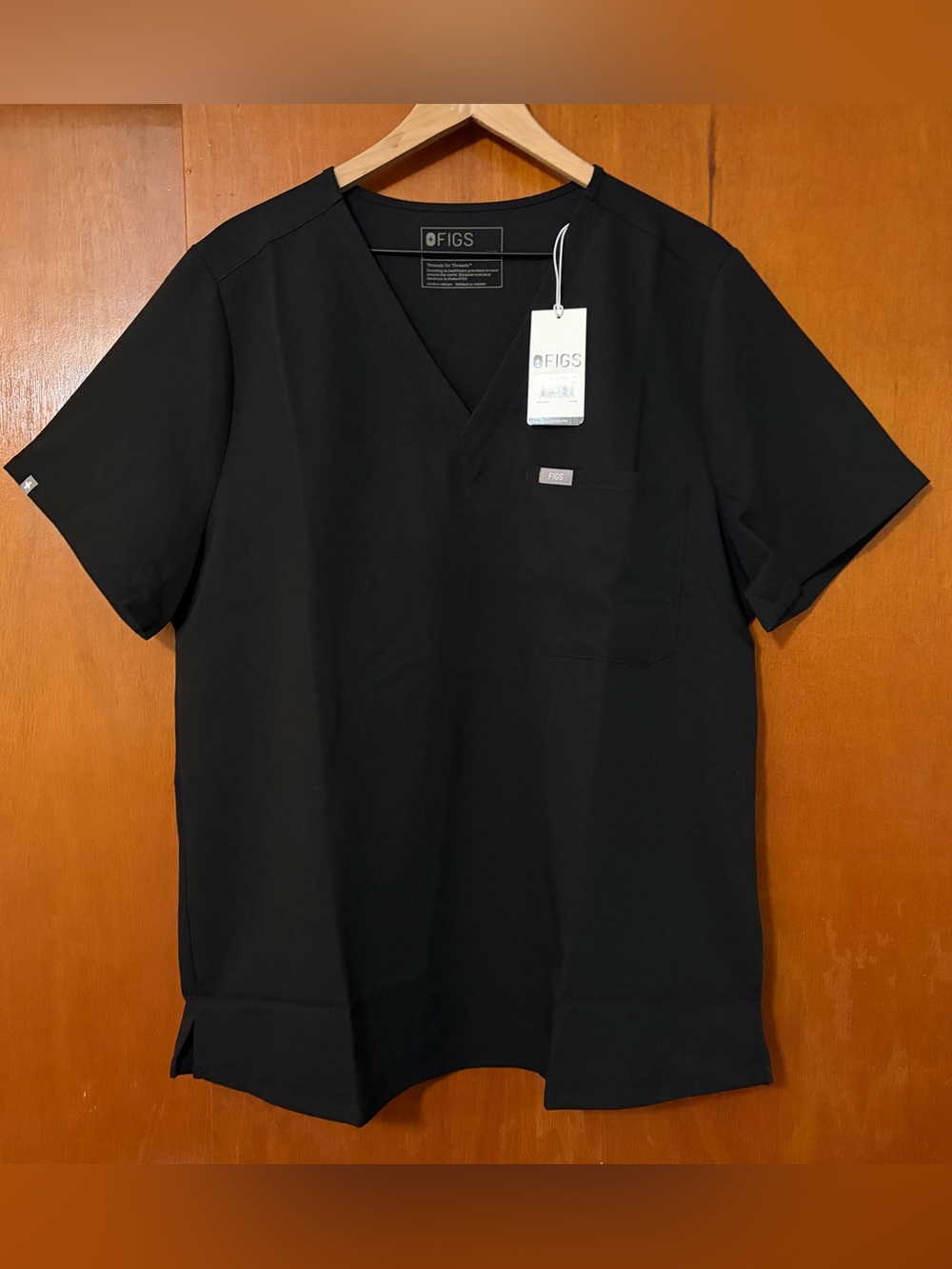 Figs Catarina One Pocket Scrub Top Black